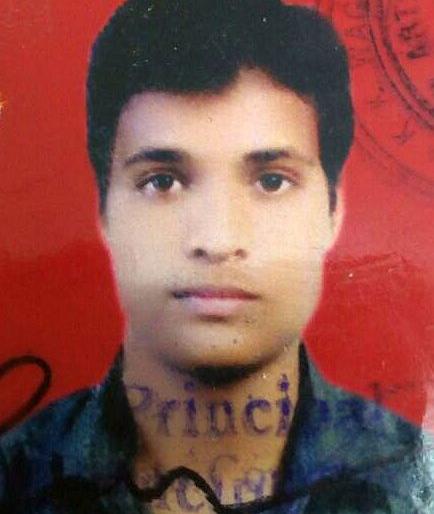 nashik,Agriculture,College,student,sucide,four,friends,crime,registered | कृषी महाविद्यालयातील विद्यार्थी आत्महत्येप्रकरणी चौघा मित्रांवर गुन्हा दाखल nashik,Agriculture,College,student,sucide,four,friends,crime,registered | कृषी महाविद्यालयातील विद्यार्थी आत्महत्येप्रकरणी चौघा मित्रांवर गुन्हा दाखल