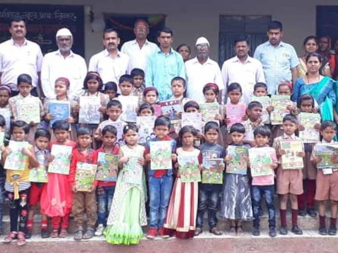 S. G. Entry festival and book distribution in public school | एस. जी. पब्लिक स्कूलमध्ये प्रवेशोत्सव व पुस्तक वाटप
