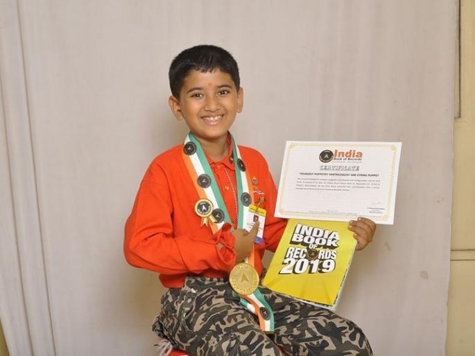 Soham's Soham flag at the World Cup on Kovid | Good News; कोविडवरील जागतिक स्पर्धेत सोलापूरच्या सोहमचा जगभरात झेंडा Soham's Soham flag at the World Cup on Kovid | Good News; कोविडवरील जागतिक स्पर्धेत सोलापूरच्या सोहमचा जगभरात झेंडा