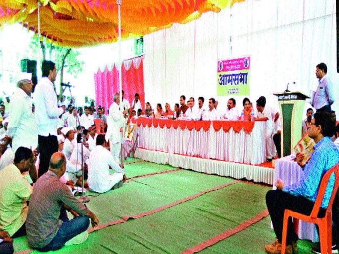 Complaints of rain in the General Assembly | आमसभेत तक्रारींचा पाऊस Complaints of rain in the General Assembly | आमसभेत तक्रारींचा पाऊस