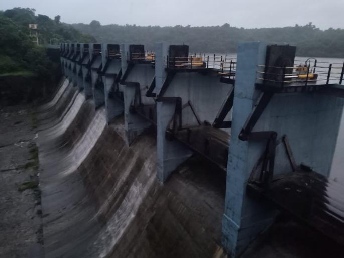 Restoration of 305 Xsquac water in Ambernath Barve | अंबरनाथच्या बारवीतून ३०५ क्सेसक पाण्याचा विसर्ग पुन्हा सुरू