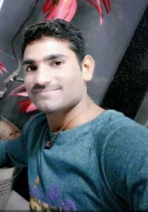 Young man killed in accident near Shindi Fateh | शिंदी फाट्यानजीक अपघातात तरुणाचा मृत्यू Young man killed in accident near Shindi Fateh | शिंदी फाट्यानजीक अपघातात तरुणाचा मृत्यू