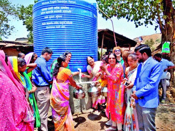 Water wandering stopped Pimpri Sadso: Facilities like water tank and pipelines are available | पाण्यासाठीची भटकंती थांबली पिंप्री सदो : पाण्याची टाकी व पाइपलाइनसह सुविधा उपलब्ध