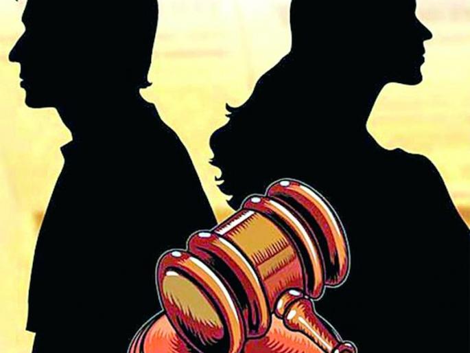 ‘Chatting’ in Corona spoils the ‘setting’ of the world; 25 families split! | कोरोनामध्ये ‘चॅटिंग’मुळे संसाराची ‘सेटिंग’ बिघडली; 25 कुटुंबे दुभंगली! ‘Chatting’ in Corona spoils the ‘setting’ of the world; 25 families split! | कोरोनामध्ये ‘चॅटिंग’मुळे संसाराची ‘सेटिंग’ बिघडली; 25 कुटुंबे दुभंगली!