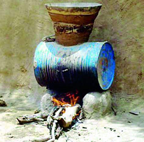 The change happened in his life within a year | वर्षभरातच त्याच्या जीवनात घडले परिवर्तन