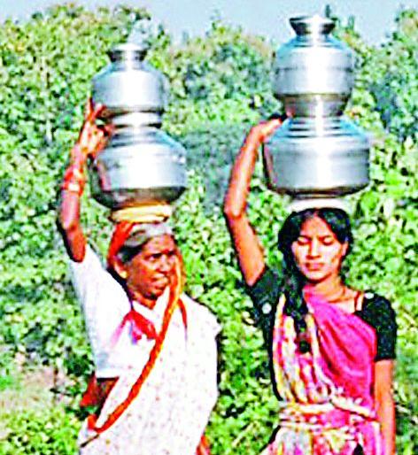 Water conservation on ten villages in taluka | तालुक्यात दहा गावांवर जलसंकट