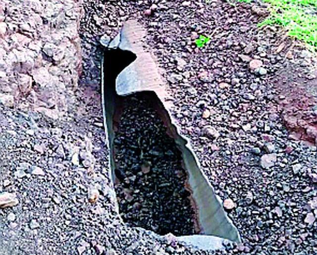 The work of 'Bemblea' will be stopped | ‘बेंबळा’चे काम थंडावले