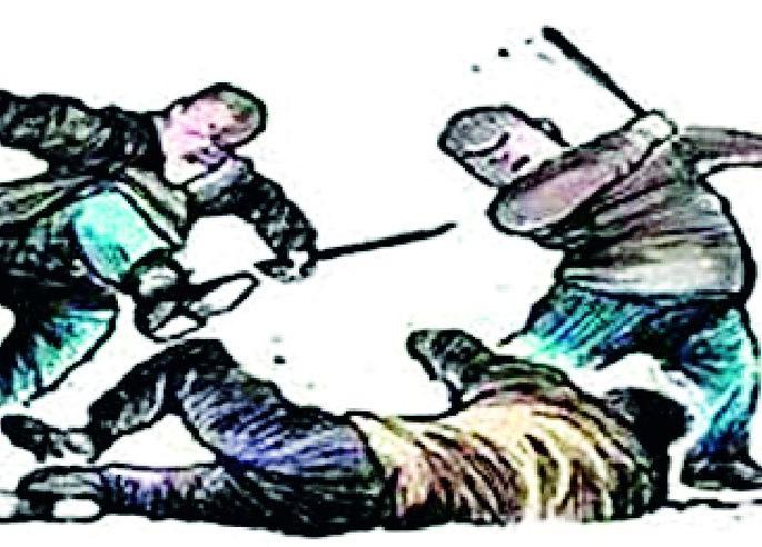 An hour for newborn armed men | नवख्या सशस्त्र तरुणांचा तासभर धुडगूस An hour for newborn armed men | नवख्या सशस्त्र तरुणांचा तासभर धुडगूस