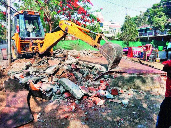 Anti-encroachment campaign | अतिक्रमण विरोधी मोहीम Anti-encroachment campaign | अतिक्रमण विरोधी मोहीम