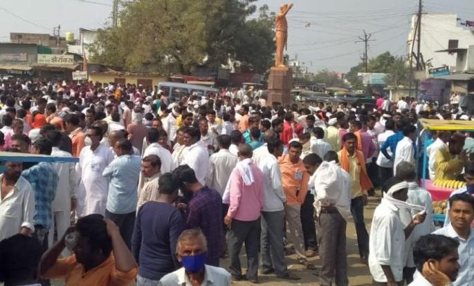 Shiv Sena and Congress dominate in the rural areas of Yavatmal district | यवतमाळ जिल्ह्यातील ग्रामीण भागात शिवसेना, काँग्रेसचेच वर्चस्व