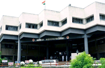 Wharf to give 1 crore more to the contractors | ठेकेदारांना १७ कोटी ज्यादा देण्याचा घाट Wharf to give 1 crore more to the contractors | ठेकेदारांना १७ कोटी ज्यादा देण्याचा घाट