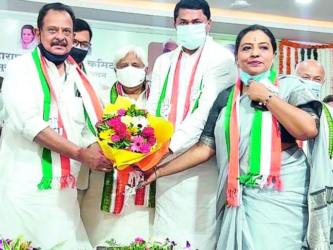 Finally Dr. Sunil Deshmukh joins Congress | अखेर डॉ. सुनील देशमुख यांचा काँग्रेसमध्ये प्रवेश Finally Dr. Sunil Deshmukh joins Congress | अखेर डॉ. सुनील देशमुख यांचा काँग्रेसमध्ये प्रवेश