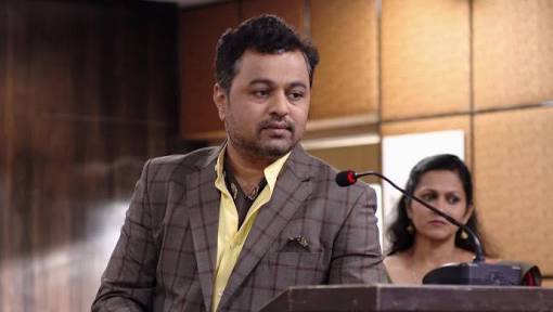 No matter how many crises come, I will stand on my feet! These words of Lokmanya are inspiring in Corona period: Subodh Bhave | कितीही संकटे आली तरी त्यावर पाय रोवून उभा राहीन! लोकमान्यांचे हे बोल कोरोना काळात प्रेरणादायी: सुबोध भावे No matter how many crises come, I will stand on my feet! These words of Lokmanya are inspiring in Corona period: Subodh Bhave | कितीही संकटे आली तरी त्यावर पाय रोवून उभा राहीन! लोकमान्यांचे हे बोल कोरोना काळात प्रेरणादायी: सुबोध भावे