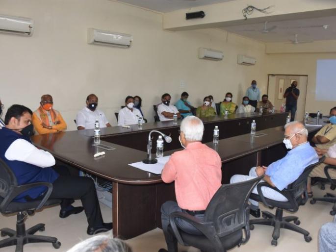 With Corona, next month is crucial to preventing mortality | कोरोनाची साथ, मृत्यूदर रोखण्यासाठी पुढील महिना महत्त्वाचा With Corona, next month is crucial to preventing mortality | कोरोनाची साथ, मृत्यूदर रोखण्यासाठी पुढील महिना महत्त्वाचा