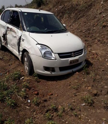 Accident on Wardha-Nagpur road; Youth injured | वर्धा-नागपूर मार्गावर अपघात; युवक जखमी Accident on Wardha-Nagpur road; Youth injured | वर्धा-नागपूर मार्गावर अपघात; युवक जखमी