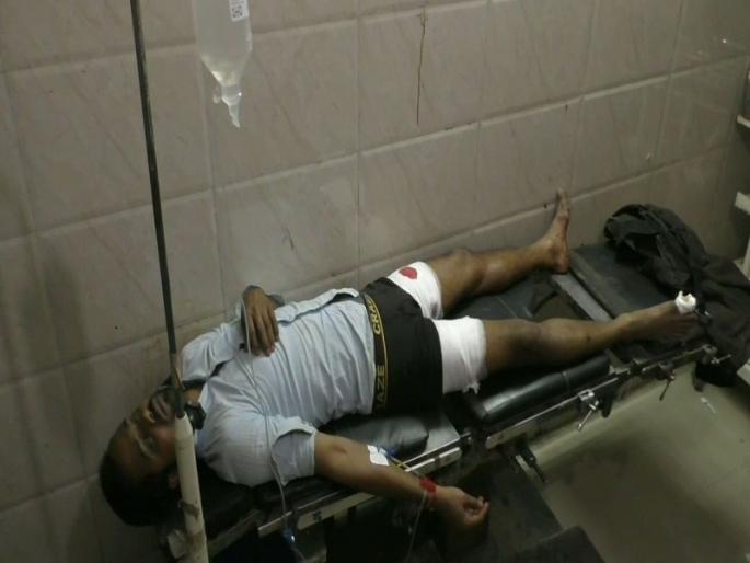 Workers injured in firing in Trikuta for mobile theft | मोबाईल चोरीसाठी त्रिकुटातील एकाच्या गोळीबारात कामगार जखमी Workers injured in firing in Trikuta for mobile theft | मोबाईल चोरीसाठी त्रिकुटातील एकाच्या गोळीबारात कामगार जखमी