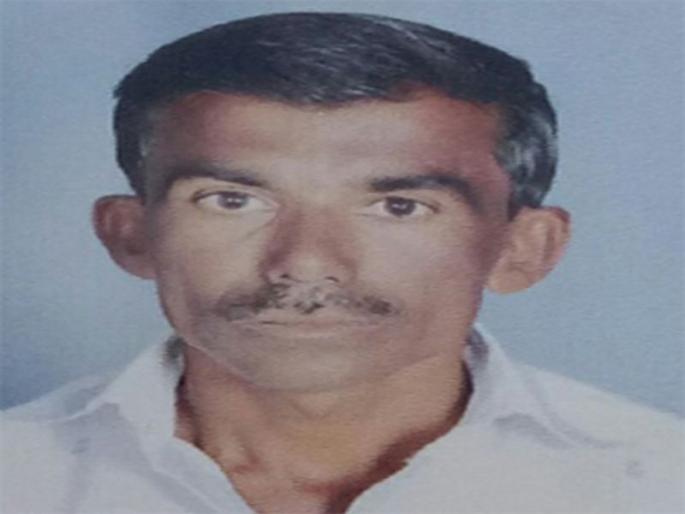 Shevali took oxen in sacrificial animals! | शेवाळी येथे बैलाने घेतला बळीराजाचा जीव! Shevali took oxen in sacrificial animals! | शेवाळी येथे बैलाने घेतला बळीराजाचा जीव!