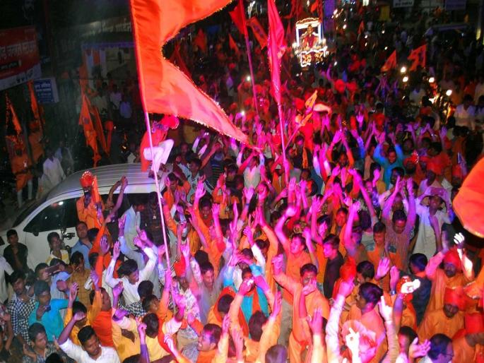 Jai Bhavani Jay Shivaji's hailstorm shines for industrialism | जय भवानी जय शिवाजीच्या जयघोषाने उद्योगनगरी दुमदुमली Jai Bhavani Jay Shivaji's hailstorm shines for industrialism | जय भवानी जय शिवाजीच्या जयघोषाने उद्योगनगरी दुमदुमली