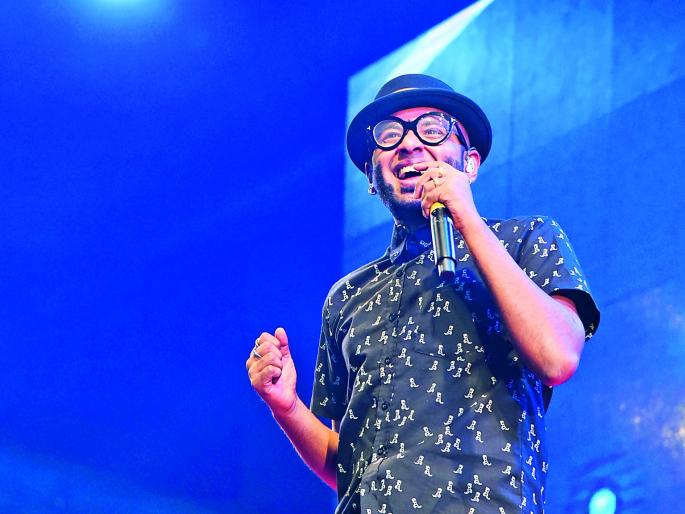 Nagpur youngsters rocking with Beni Dayal | बेनी, नशे सा चढ गया ओये..; बेफिक्रे झाले डिस्को दिवाने