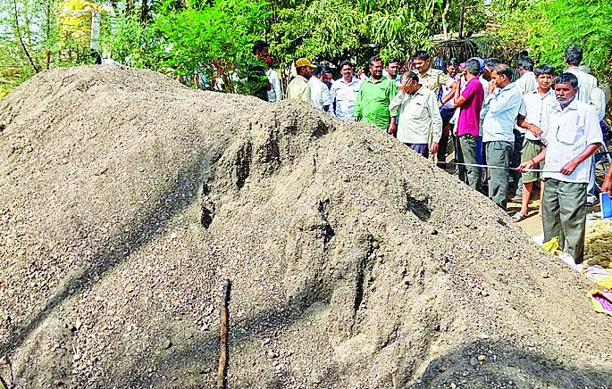 Karnataka's water supply to the border areas | सीमा भागातील गावांना पाणी पुरवठ्याचे कर्नाटकचे नियोजन Karnataka's water supply to the border areas | सीमा भागातील गावांना पाणी पुरवठ्याचे कर्नाटकचे नियोजन