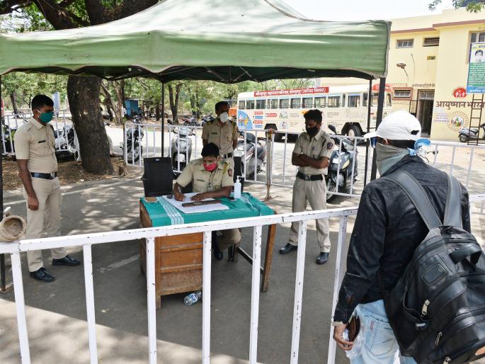 CoronaVirus Lockdown: Kolhapur now in non-red zone, rule applicable from 22nd May | CoronaVirus Lockdown : कोल्हापूर आता नॉन रेड झोनमध्ये, नियम २२ मे पासून लागू CoronaVirus Lockdown: Kolhapur now in non-red zone, rule applicable from 22nd May | CoronaVirus Lockdown : कोल्हापूर आता नॉन रेड झोनमध्ये, नियम २२ मे पासून लागू