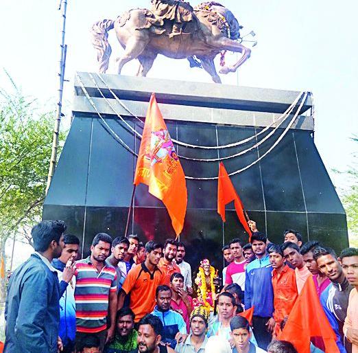 Jai Bhavani, Jay Shivaji! | ‘जय भवानी, जय शिवाजी’चा जयघोष!