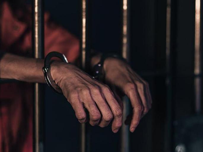 Robbers arrested in nine cases in Shrigonda-Karjat taluka, Rs 5 lakh seized | श्रीगोंदा-कर्जत तालुक्यातील नऊ गुन्ह्यातील दरोडेखोरास अटक Robbers arrested in nine cases in Shrigonda-Karjat taluka, Rs 5 lakh seized | श्रीगोंदा-कर्जत तालुक्यातील नऊ गुन्ह्यातील दरोडेखोरास अटक