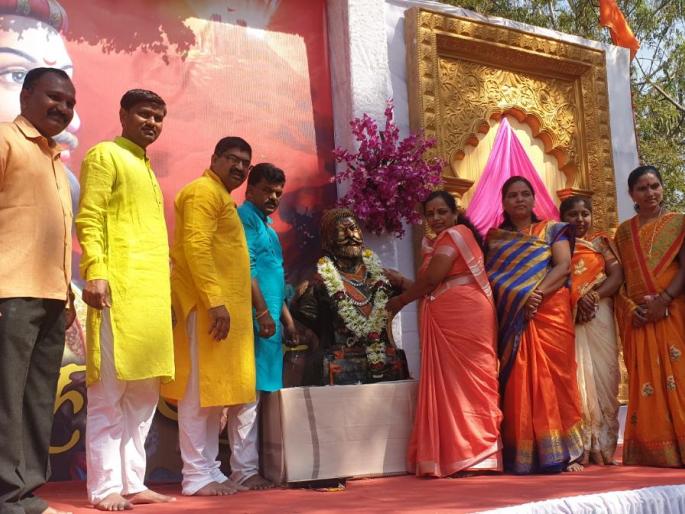 nashik,dumdummali,krantibhoomi,with,shivarai's,cheering | शिवरायांच्या जयजयकाराने दुमदुमली क्रांतीभूमी nashik,dumdummali,krantibhoomi,with,shivarai's,cheering | शिवरायांच्या जयजयकाराने दुमदुमली क्रांतीभूमी