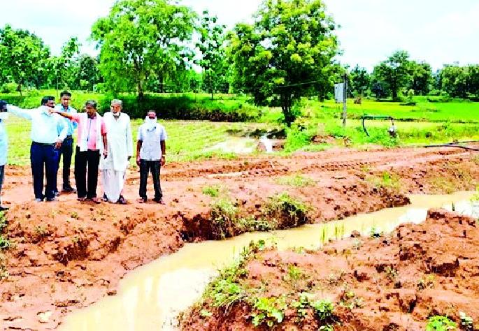 Longing for the water of Gosekhurd | गोसेखुर्दच्या पाण्यासाठी तळमळ Longing for the water of Gosekhurd | गोसेखुर्दच्या पाण्यासाठी तळमळ