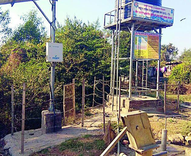 Solar energy pump thirsty | सौरऊर्जा पंप भागवितात तहान Solar energy pump thirsty | सौरऊर्जा पंप भागवितात तहान