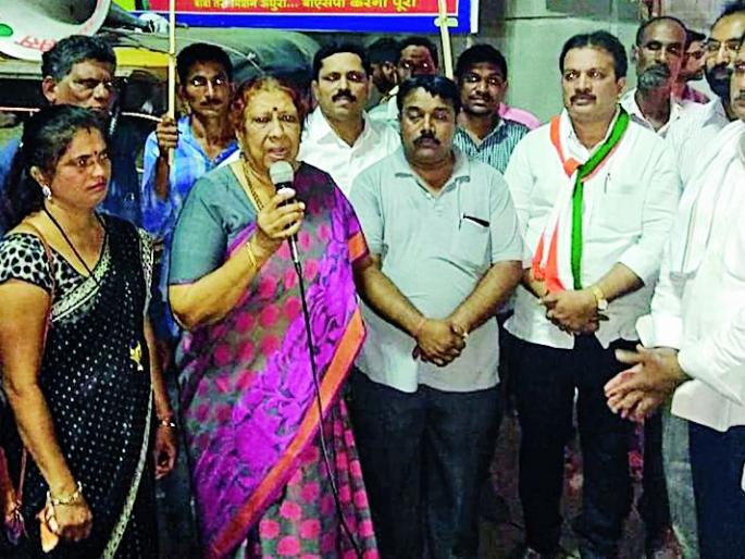 Kathua, protest of Unnao occurrence | कठुआ, उन्नाव घटनेचा निषेध Kathua, protest of Unnao occurrence | कठुआ, उन्नाव घटनेचा निषेध