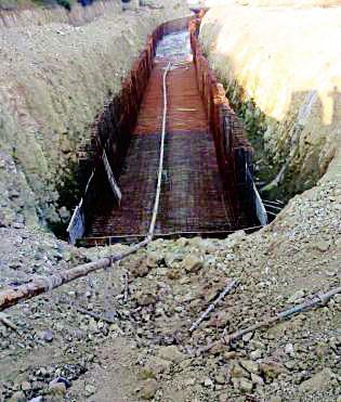 Wanderer for Justice of the Aged Farmer | वृद्ध शेतकऱ्याची न्यायासाठी पायपीट Wanderer for Justice of the Aged Farmer | वृद्ध शेतकऱ्याची न्यायासाठी पायपीट