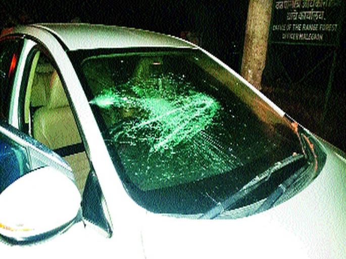 Malegaon: A case was registered against the son of state minister Dada Bhusai against Khairnar Bandhu | खैरनार बंधूंवर प्राणघातक हल्ला मालेगाव : राज्यमंत्री दादा भुसे यांच्या पुत्रासह दोघांविरुद्ध गुन्हा दाखल Malegaon: A case was registered against the son of state minister Dada Bhusai against Khairnar Bandhu | खैरनार बंधूंवर प्राणघातक हल्ला मालेगाव : राज्यमंत्री दादा भुसे यांच्या पुत्रासह दोघांविरुद्ध गुन्हा दाखल