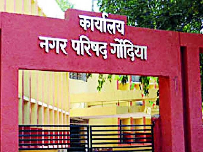 NP Headlongers on the shelf leave | न.प. मुख्याधिकारी बेमुदत रजेवर NP Headlongers on the shelf leave | न.प. मुख्याधिकारी बेमुदत रजेवर