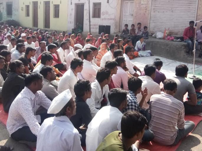 The village will be developed by the initiative of women | महिलांच्या पुढाकाराने गाव पाणीदार होईल