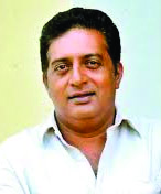 Teach a lesson to politicians in the name of caste | Lok Sabha Election 2019 जातीच्या नावावर राजकारण करणाऱ्यांना धडा शिकवा Teach a lesson to politicians in the name of caste | Lok Sabha Election 2019 जातीच्या नावावर राजकारण करणाऱ्यांना धडा शिकवा