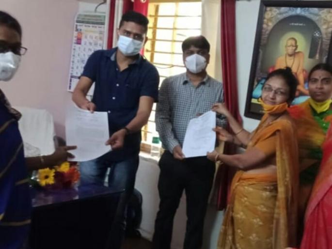 Anganwadi workers boycott English nutrition tracker app | अंगणवाडी कर्मचाऱ्यांचा इंग्रजी पोषण ट्रॅकर ॲपवर बहिष्कार Anganwadi workers boycott English nutrition tracker app | अंगणवाडी कर्मचाऱ्यांचा इंग्रजी पोषण ट्रॅकर ॲपवर बहिष्कार