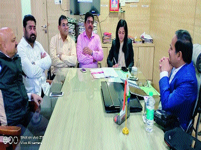 Demand for use of 5% free space | ५० टक्के मोकळ्या जागा वापरात आणण्याची मागणी Demand for use of 5% free space | ५० टक्के मोकळ्या जागा वापरात आणण्याची मागणी