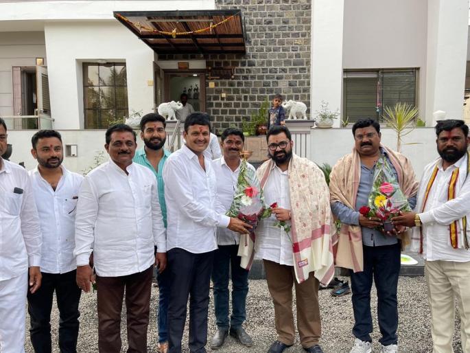 Shiv Sena's Bandu Bachhav to BJP's throat? | शिवसेनेचे बंडू बच्छाव भाजपच्या गळाला?