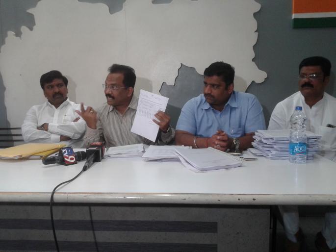 35% of the names found in Nashik East Vidhan Sabha constituency are duplicated | नाशिक पूर्व विधानसभा मतदारसंघात आढळली ३५ टक्के नावे दुबार 35% of the names found in Nashik East Vidhan Sabha constituency are duplicated | नाशिक पूर्व विधानसभा मतदारसंघात आढळली ३५ टक्के नावे दुबार