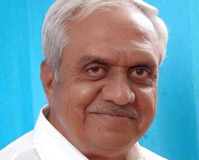 Buy this onion twice a year - Nanasaheb Patil | यंदा दुप्पट कांदा खरेदी करणार- नानासाहेब पाटील