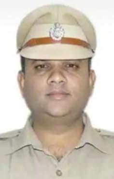 The superintendent took charge | पोलीस अधीक्षकांनी घेतला पदभार The superintendent took charge | पोलीस अधीक्षकांनी घेतला पदभार