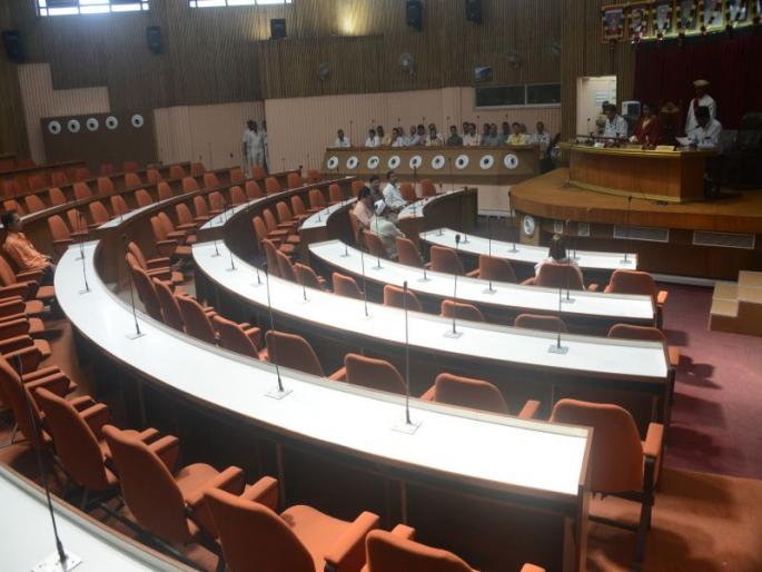 Last Mayor of Nashik, Ranjana Bhansi, Tahkub | नाशिकच्या महापौर रंजना भानसी यांची अखेरची महासभा तहकूब