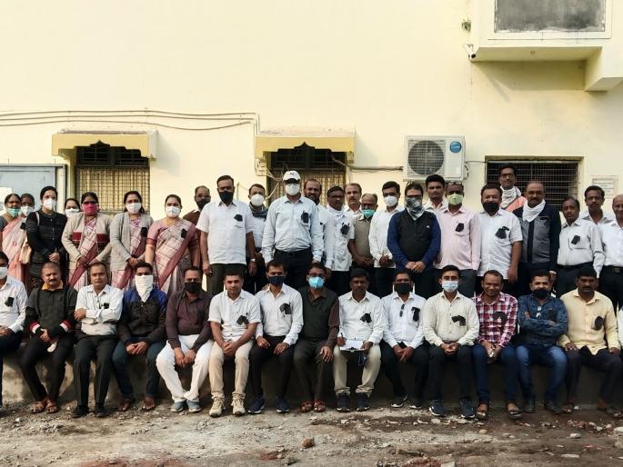 PTC supports school closure agitation | शाळा बंद आंदोलनास पी.टी.सी.चा पाठिंबा PTC supports school closure agitation | शाळा बंद आंदोलनास पी.टी.सी.चा पाठिंबा