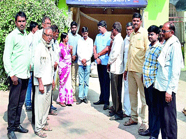 Monitoring the implementation of development works | विकासकामांच्या अंमलबजावणीची पाहणी