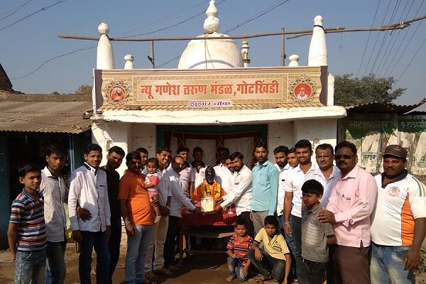 Celebrating Shivjayanti in the mosque of Gotkhindi, the main chowk of Malvadi, named after Shivaji Chowk | गोटखिंडी येथील मशिदीत शिवजयंती साजरी, माळवाडीतील मुख्य चौकाला शिवाजी चौक नामकरण Celebrating Shivjayanti in the mosque of Gotkhindi, the main chowk of Malvadi, named after Shivaji Chowk | गोटखिंडी येथील मशिदीत शिवजयंती साजरी, माळवाडीतील मुख्य चौकाला शिवाजी चौक नामकरण