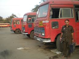 S not present on duty T. Driver-carrier licenses can be canceled | कर्तव्यावर हजर न राहणाऱ्या एस. टी. चालक-वाहकांचे परवाने रद्द होणार S not present on duty T. Driver-carrier licenses can be canceled | कर्तव्यावर हजर न राहणाऱ्या एस. टी. चालक-वाहकांचे परवाने रद्द होणार