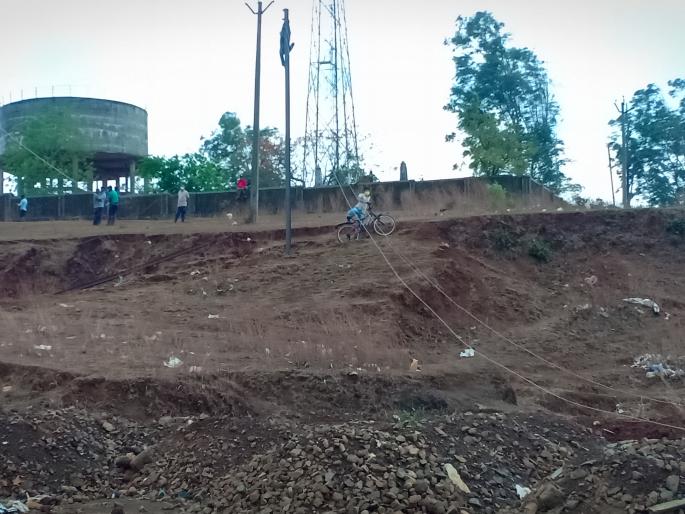 Power outage in Surgana for more than 40 hours | सुरगाण्यात ४० तासांपेक्षा अधिक काळ वीज पुरवठा खंडित Power outage in Surgana for more than 40 hours | सुरगाण्यात ४० तासांपेक्षा अधिक काळ वीज पुरवठा खंडित