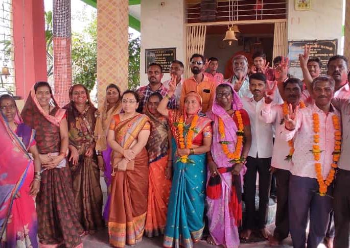 The keys of power in Tarsali Gram Panchayat are in the hands of 'Samarth' | तरसाळी ग्रामपंचायतीत सत्तेच्या चाव्या‘समर्थ’च्या हाती The keys of power in Tarsali Gram Panchayat are in the hands of 'Samarth' | तरसाळी ग्रामपंचायतीत सत्तेच्या चाव्या‘समर्थ’च्या हाती