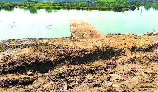 On the same ghost will be immersed | एकाच घाटावर होणार विसर्जन On the same ghost will be immersed | एकाच घाटावर होणार विसर्जन